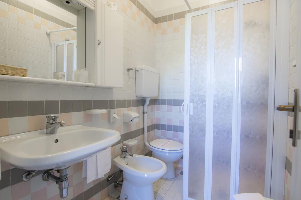 B&B Hotel Souvenir Чезенатіко Номер фото